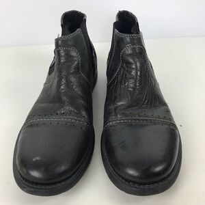 Bacco Bucci Black Leather Chelsea shoes